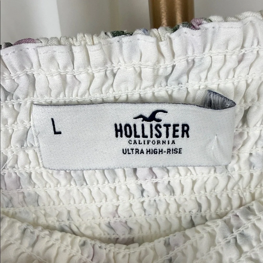 NWT Hollister Smocked Waist Tiered Mini Skort with Lavender Rose Print Sz L (B5)